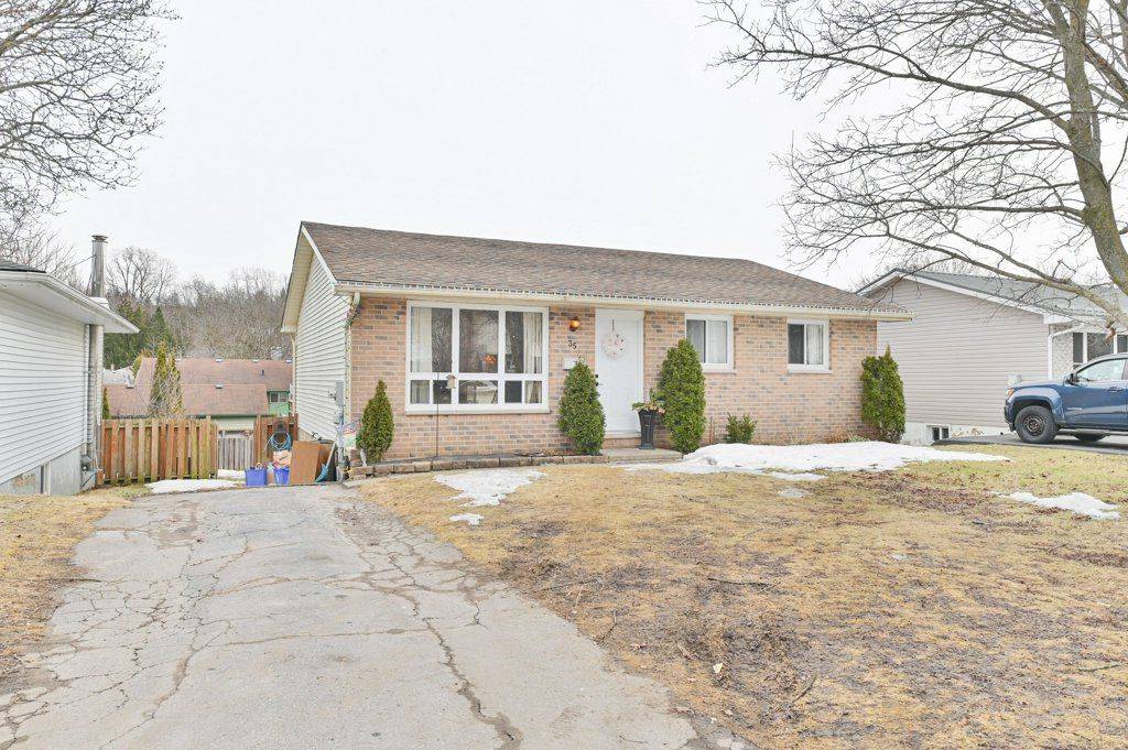 Quinte West, ON K8V 6K7,35 Van Alstine DR