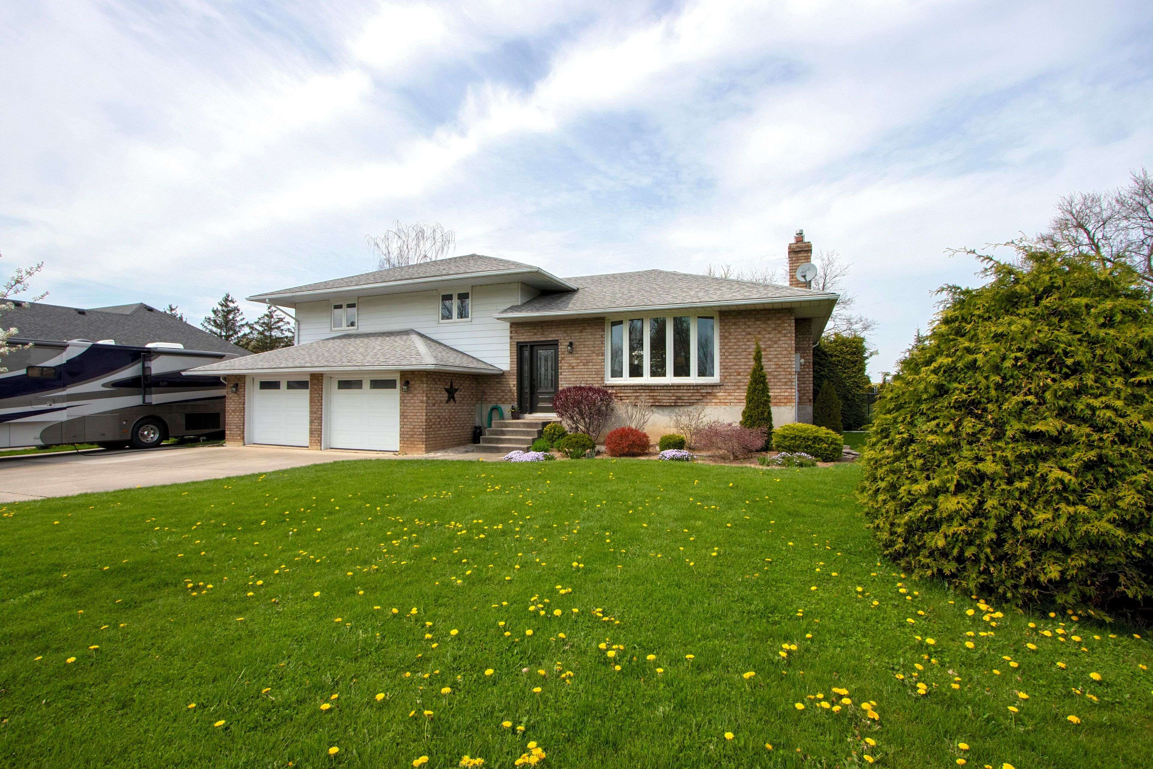 St. Marys, ON N4X 1C8,1806 Perth 139 RD