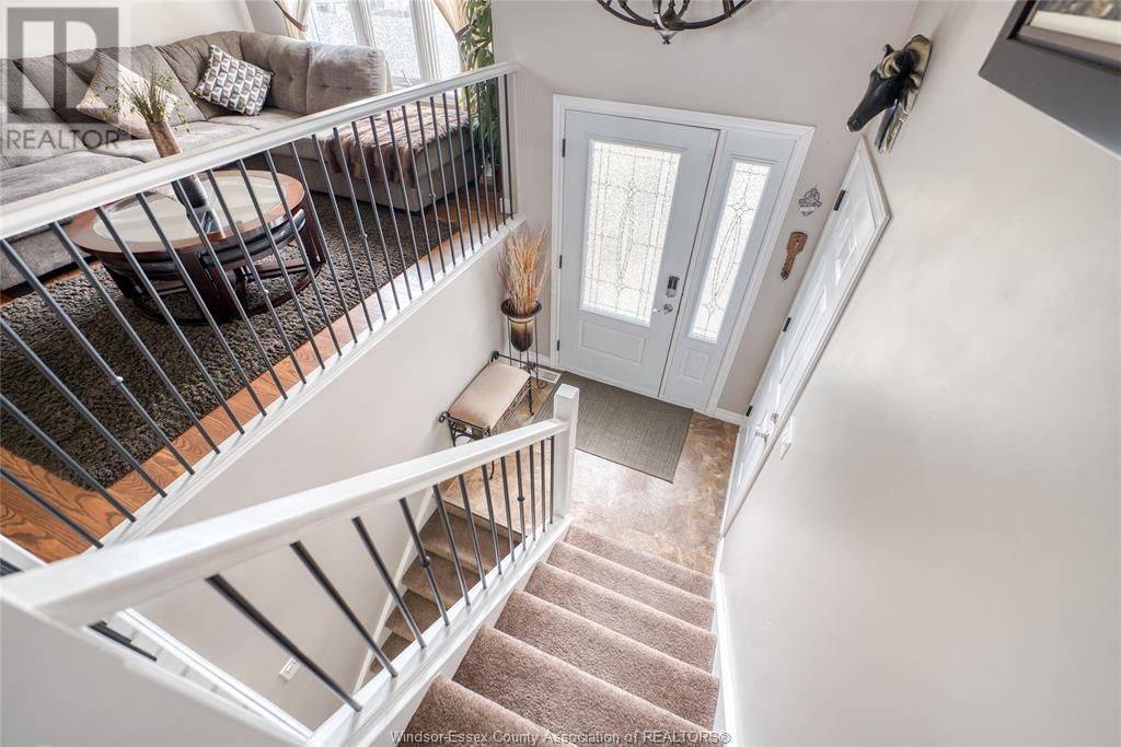 Chatham-kent, ON N0P 2L0,58 Homesteads DR
