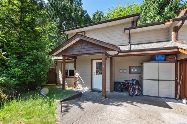 1626 Holly Cres #7, Ucluelet, BC V0R 3A0