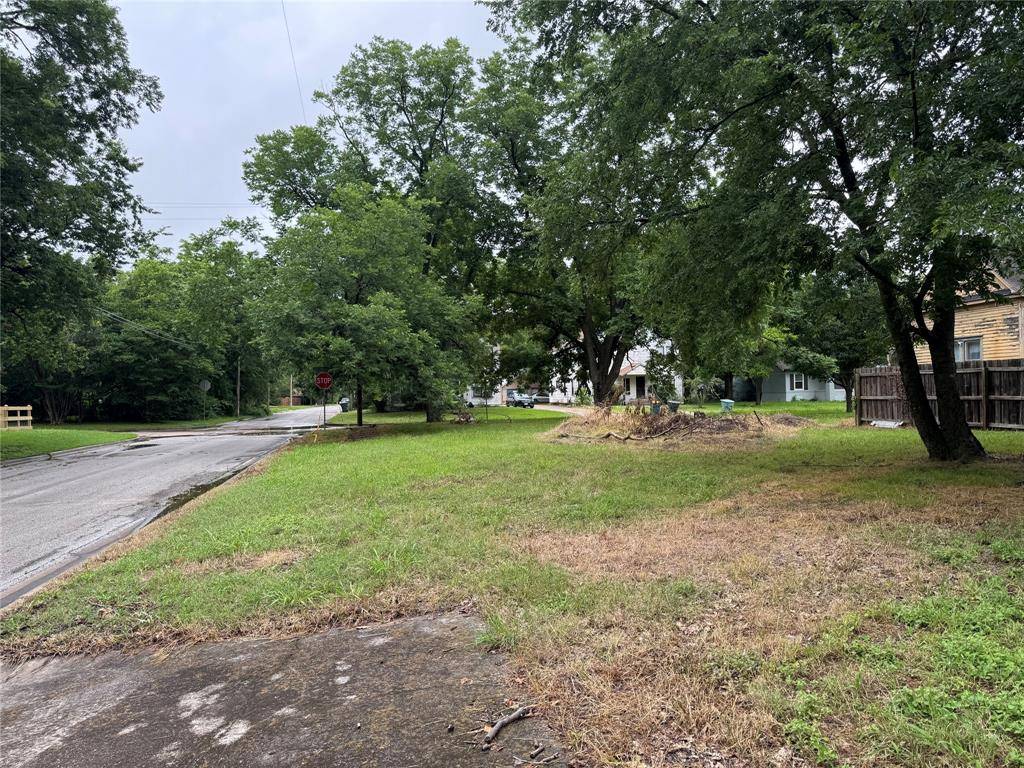 Sherman, TX 75090,303 W Steadman Street