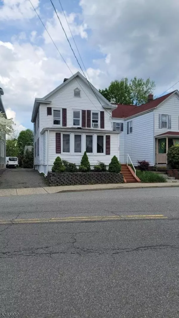 Wharton Boro, NJ 07885,82 S Main St