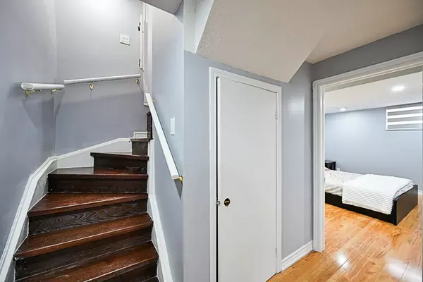 Ajax, ON L1T 4H4,41 Telford ST #Bsmt