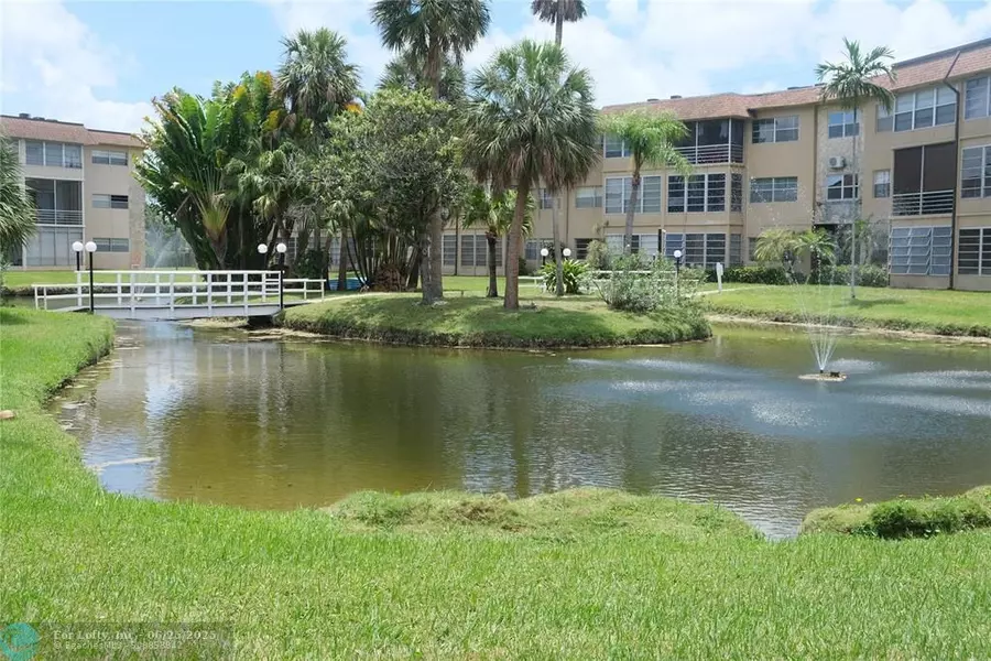5031 W OAKLAND PARK BLVD #C-105, Lauderdale Lakes, FL 33313