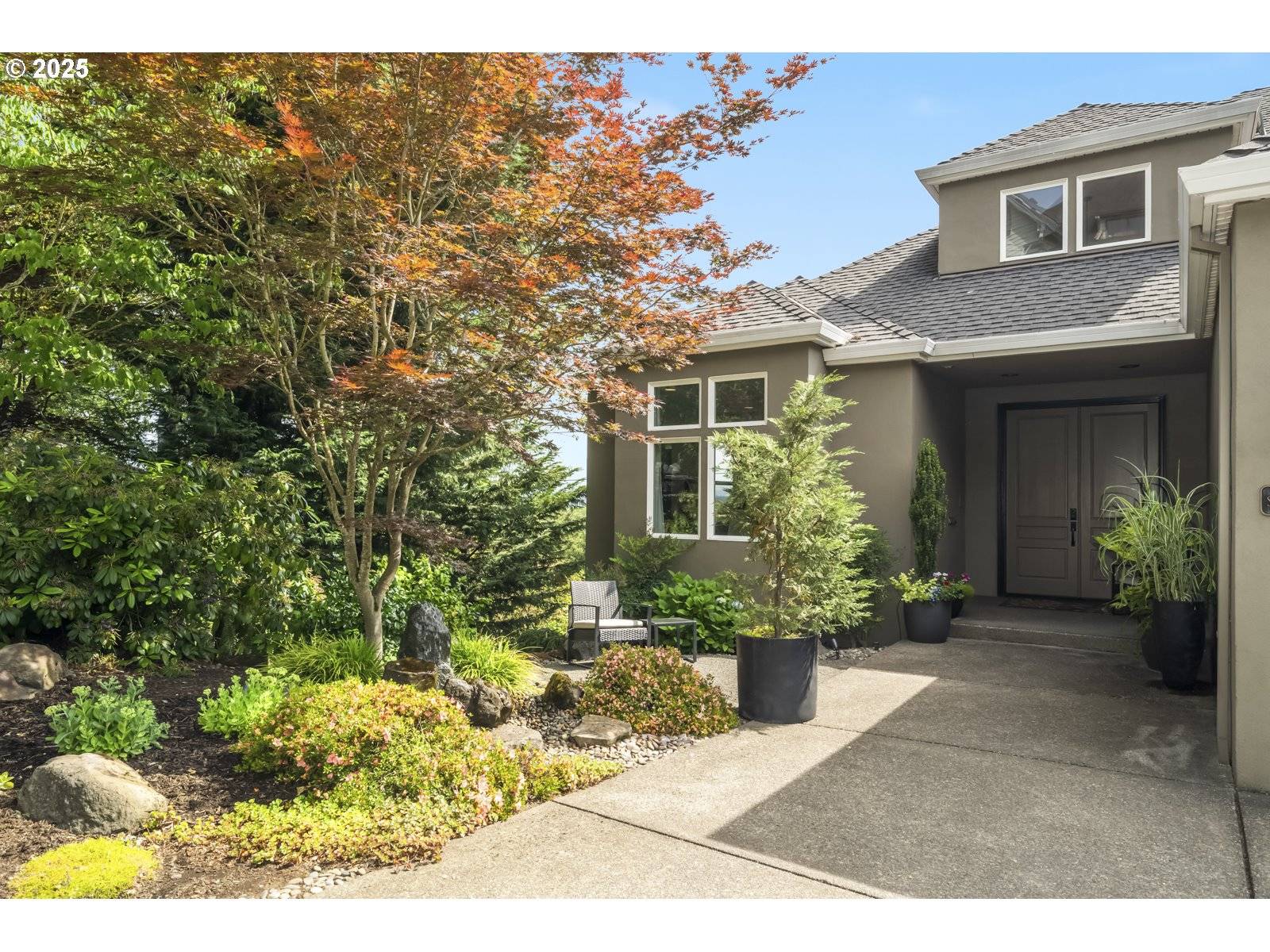 Portland, OR 97219,7568 S LAVIEW DR