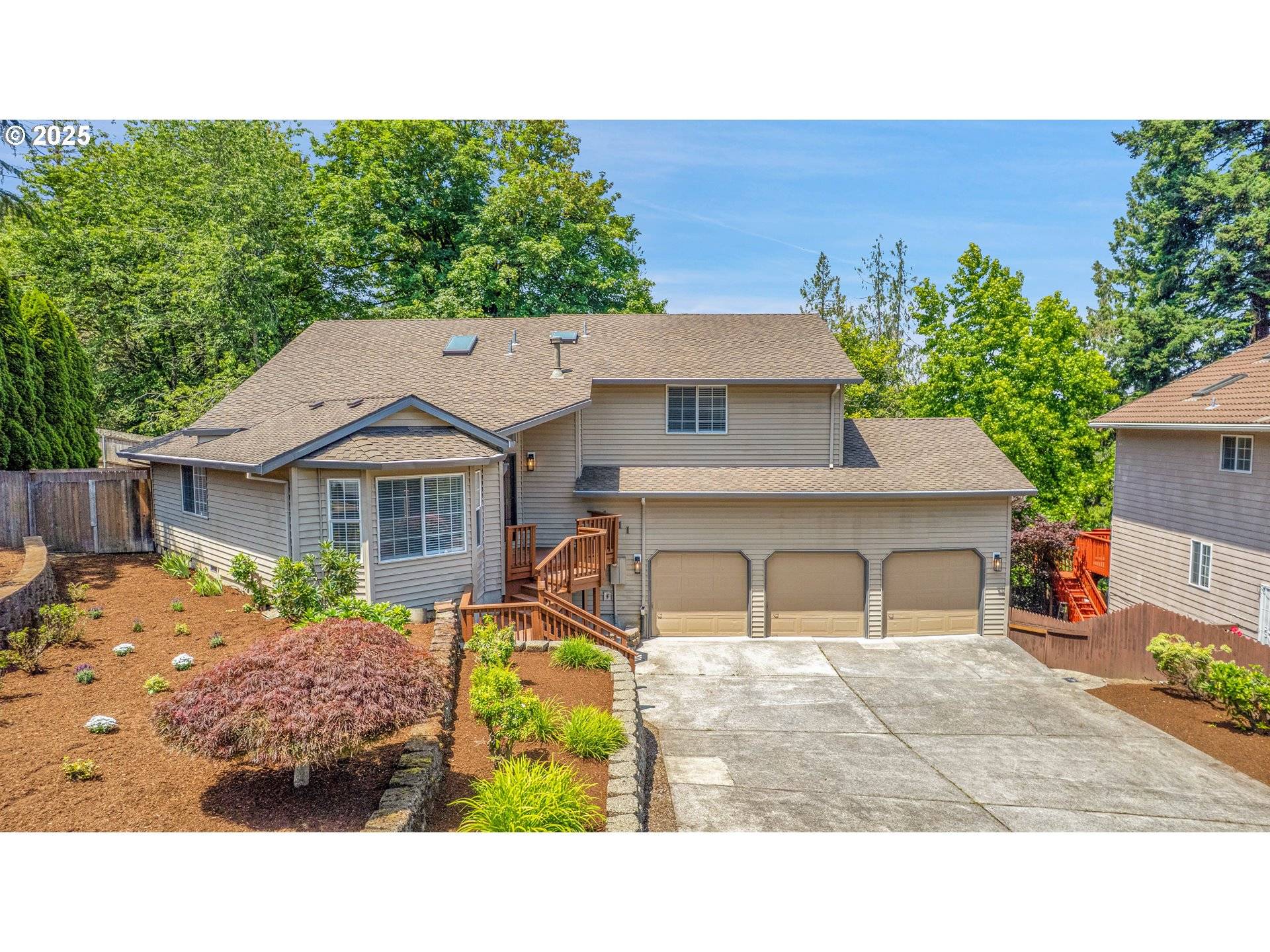 1111 SW LINNEMAN AVE, Gresham, OR 97080