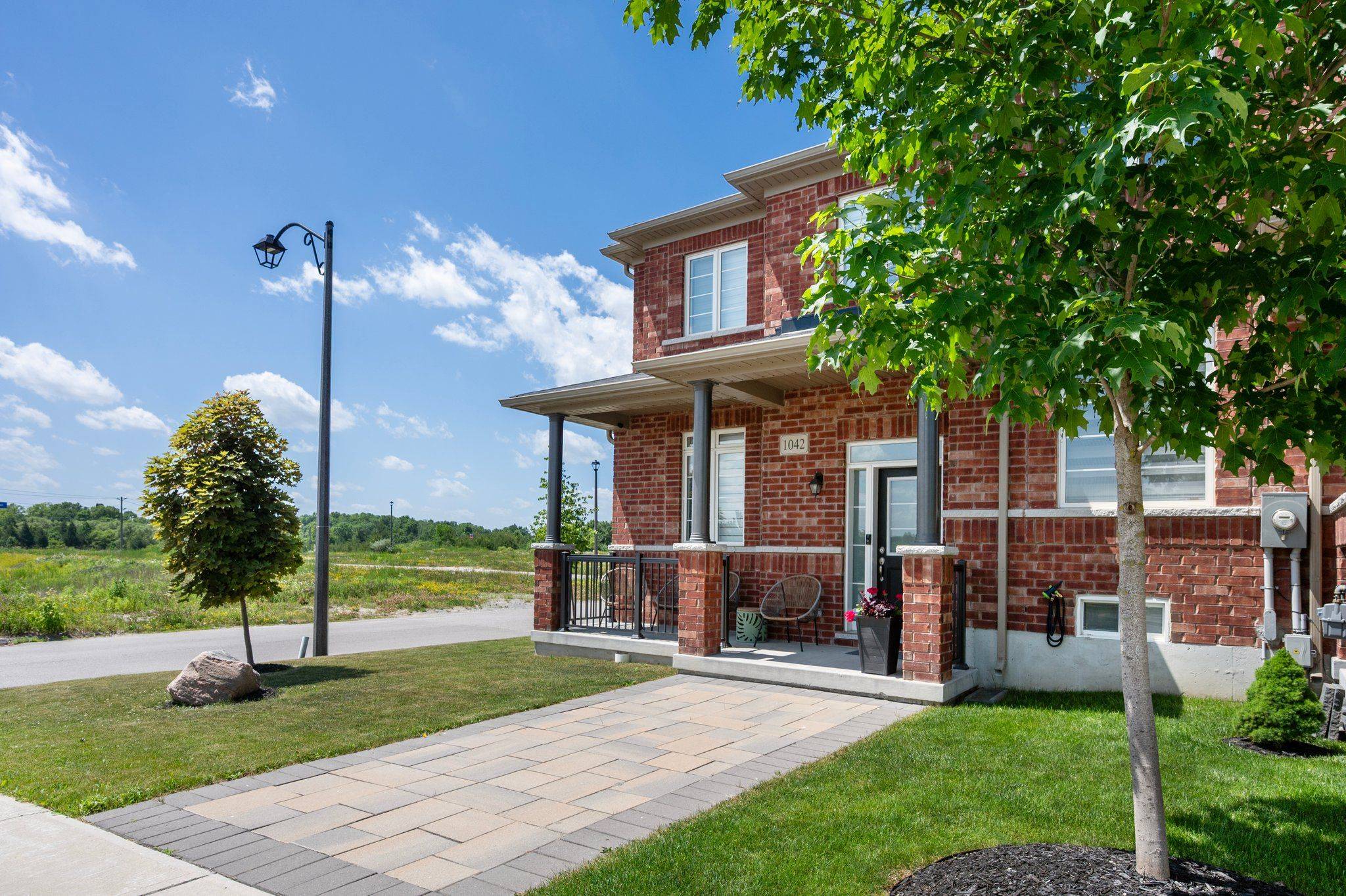 East Gwillimbury, ON L9N 0X8,1042 Murrell BLVD
