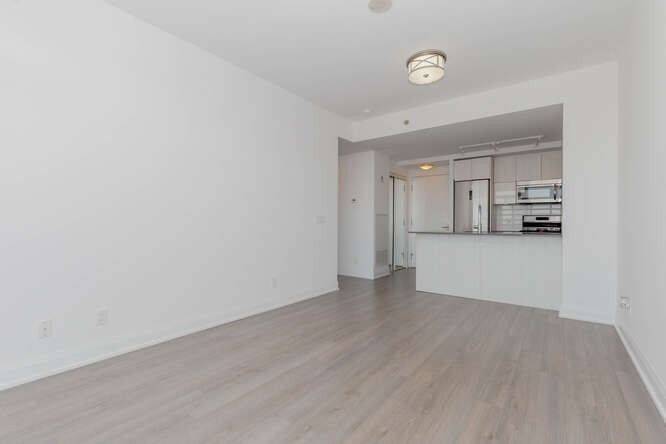 Toronto W06, ON M8V 0C5,56 Annie Craig DR #4306