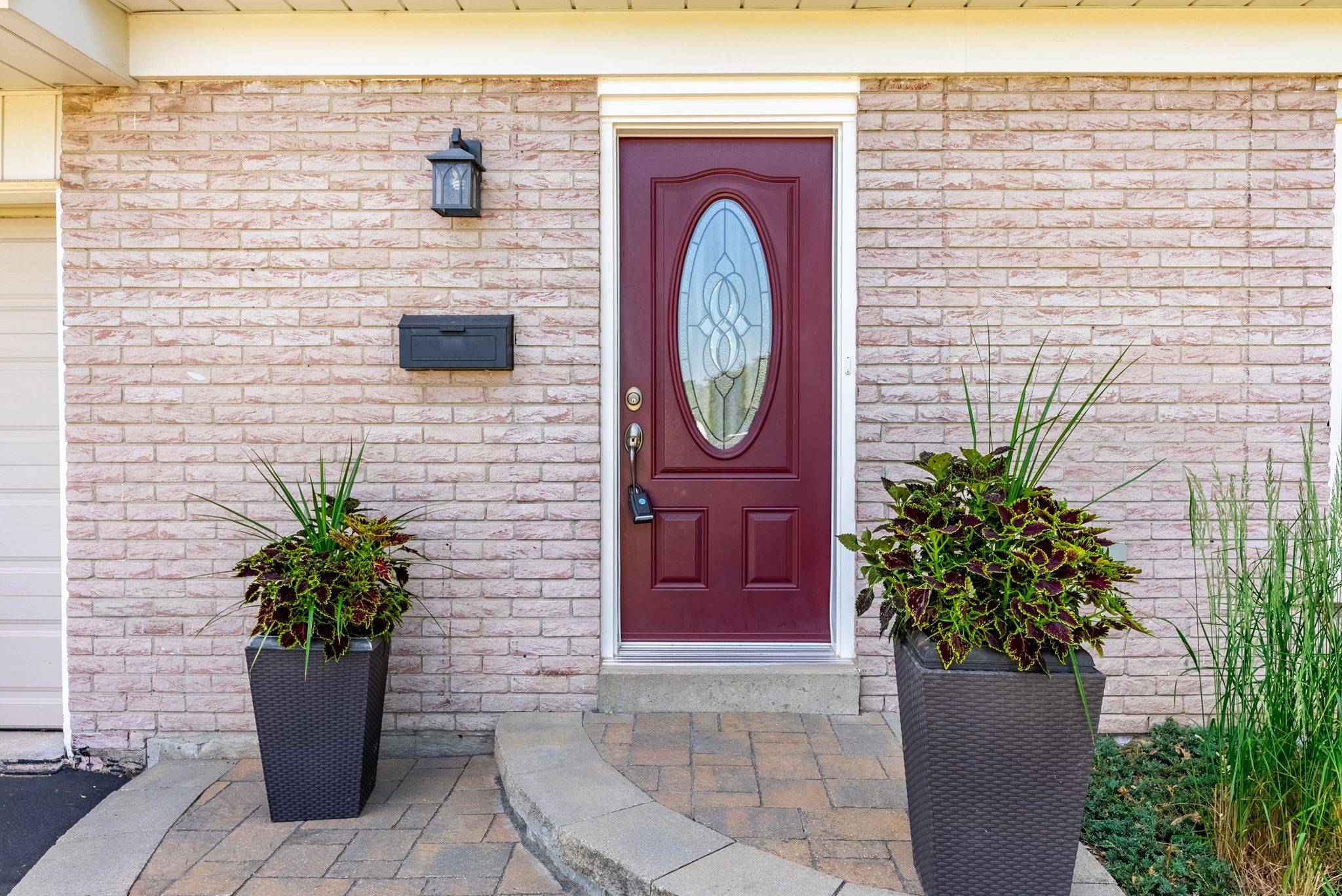 Burlington, ON L7P 2V8,1375 Christina CT