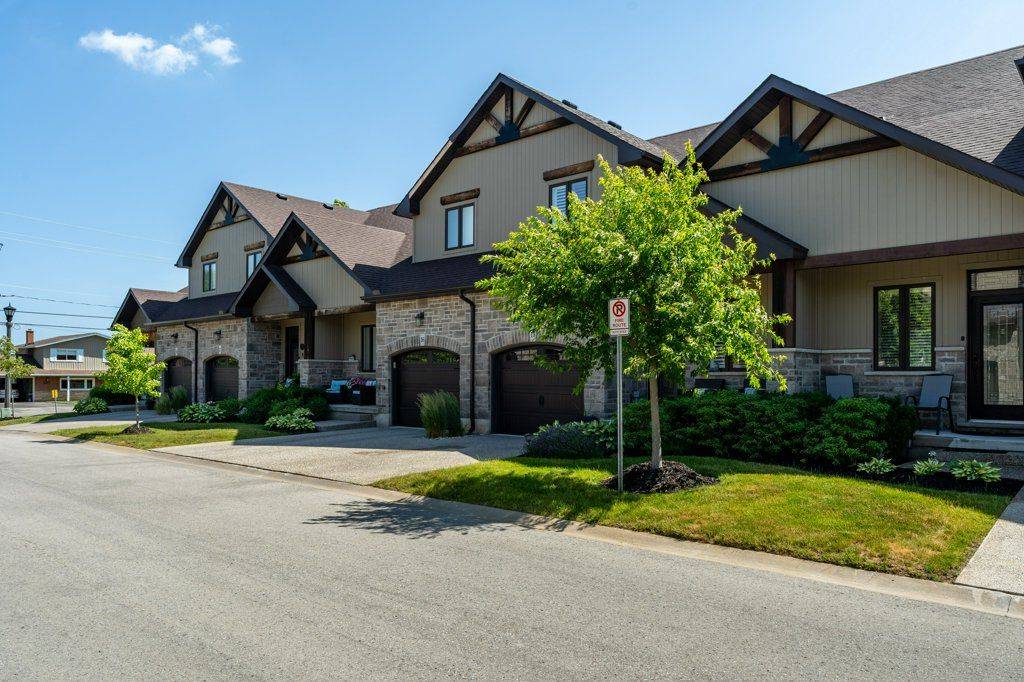 Lincoln, ON L0R 2E0,3300 Culp RD #15