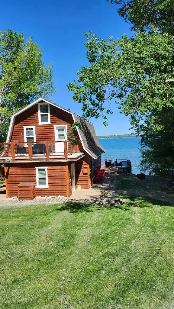 Norglenwold, AB T4S 1S5,157 Grand AVE