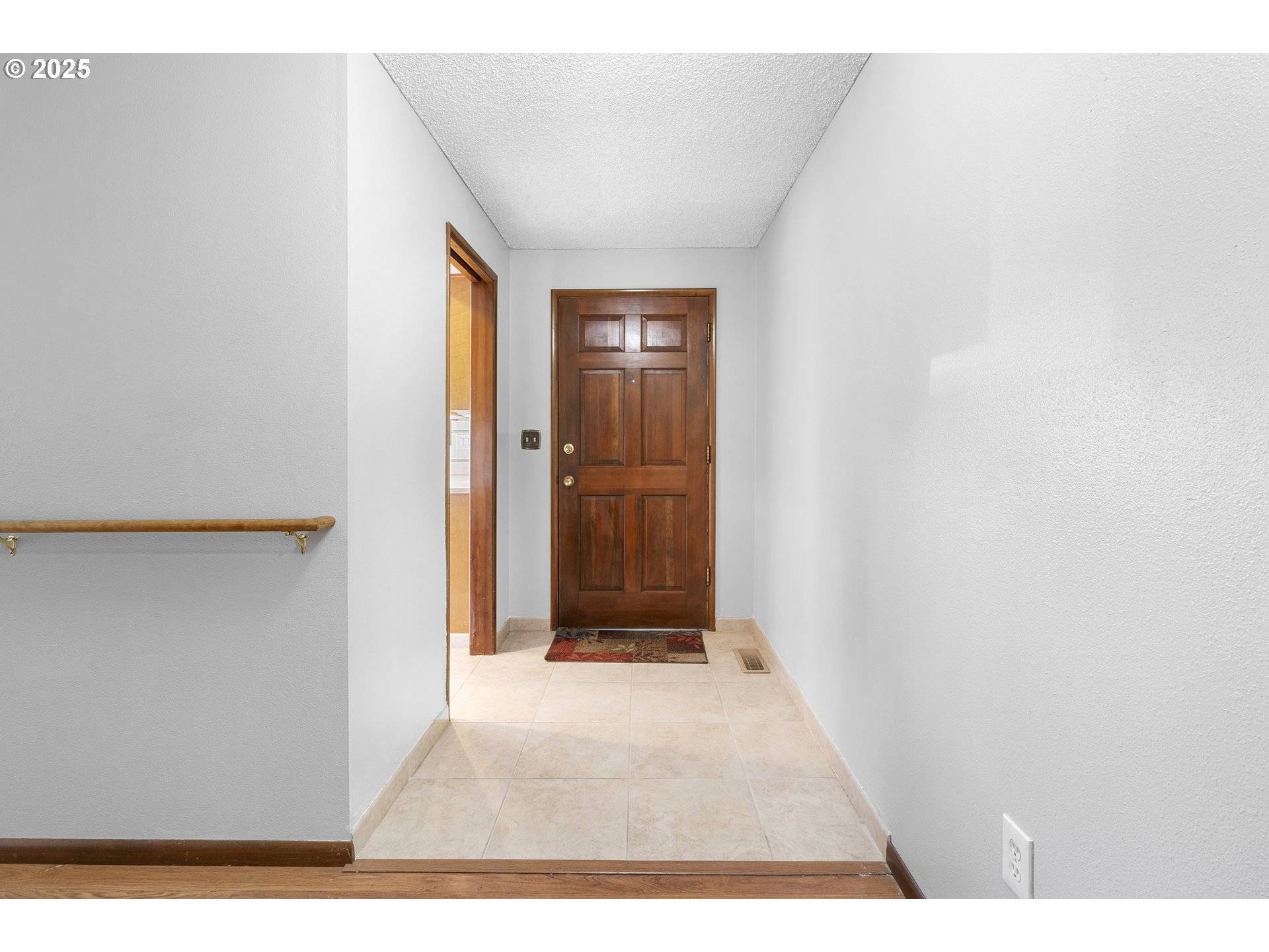 Woodburn, OR 97071,163 W CLACKAMAS CIR