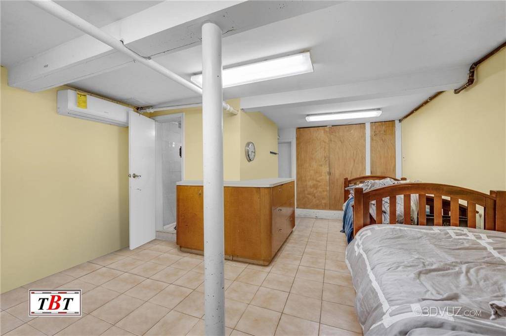 Brooklyn, NY 11210,914 East 26th ST