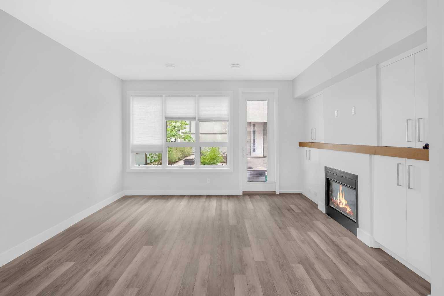 Calgary, AB T3E2E6,1921 27 ST Southwest #101
