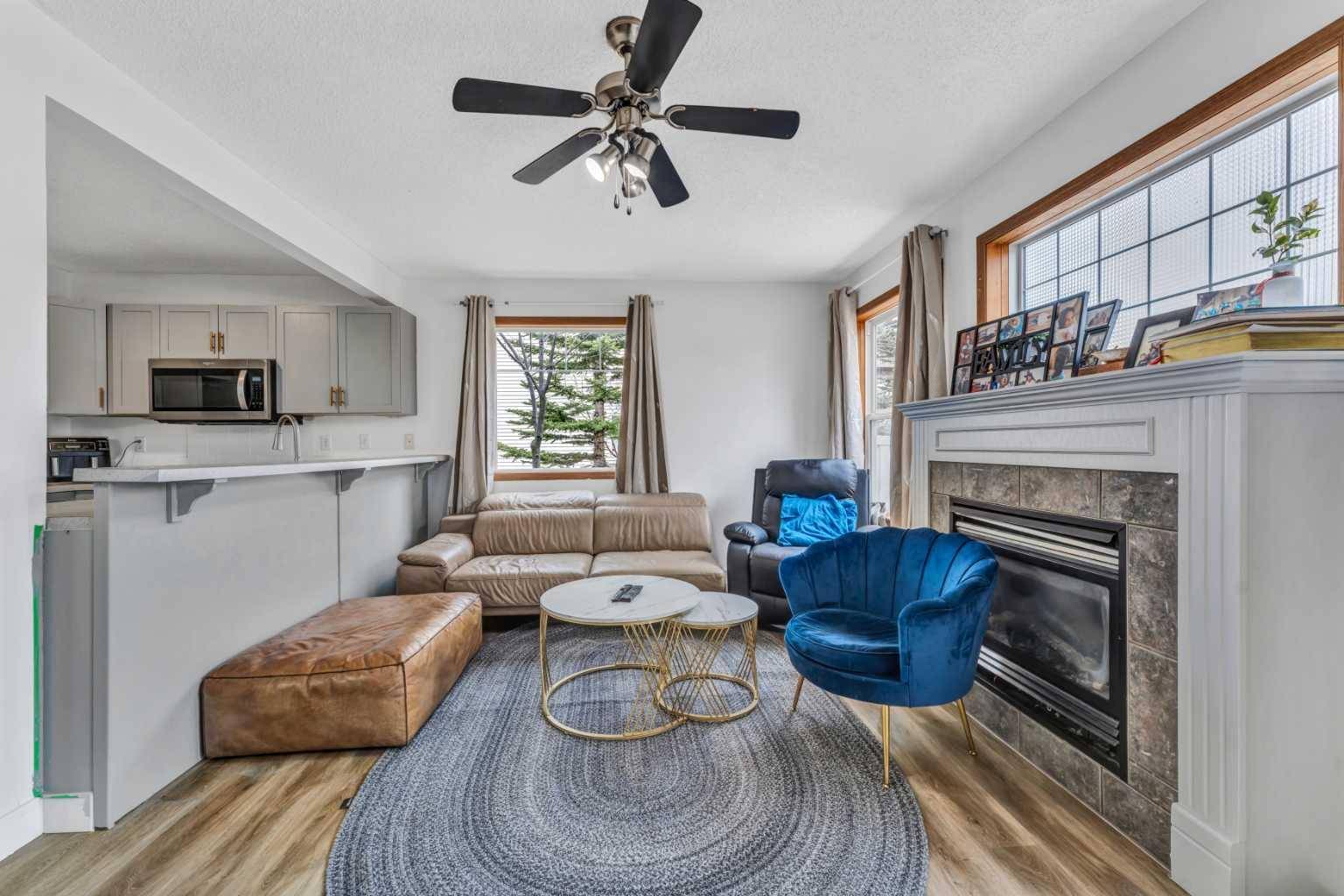 Calgary, AB T2Y 4S4,16 Eversyde CT Southwest
