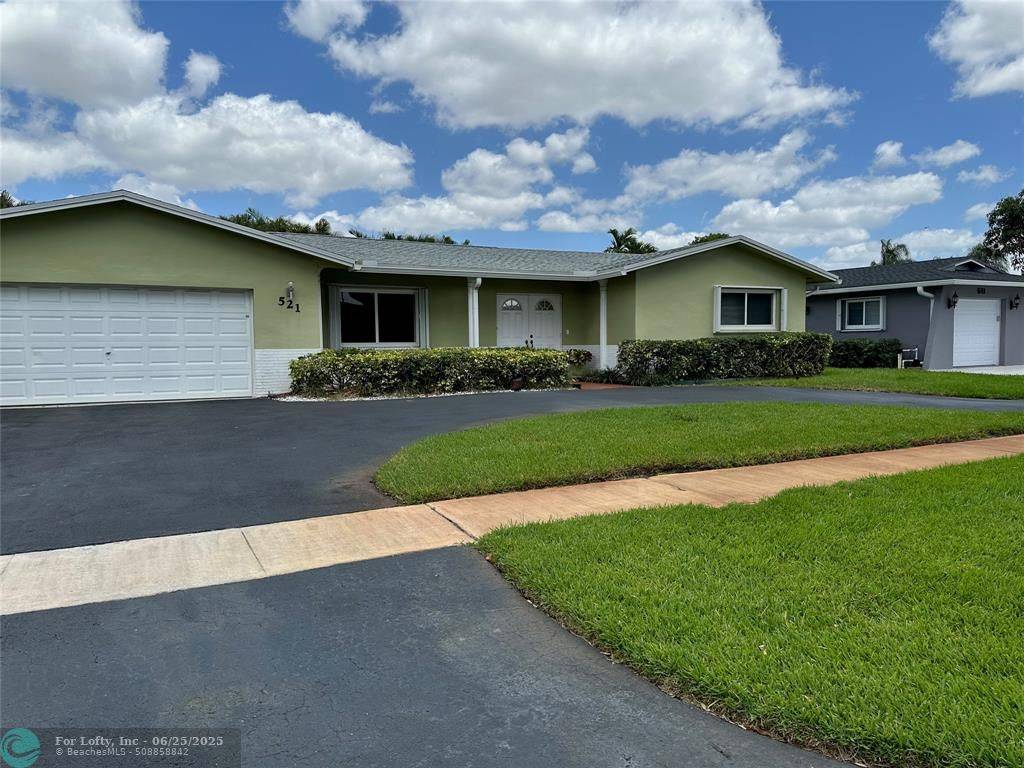 521 NW 98th Ave, Pembroke Pines, FL 33024