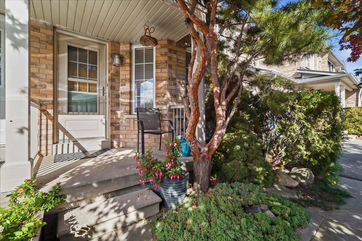Richmond Hill, ON L4B 4L4,86 Nahanni DR