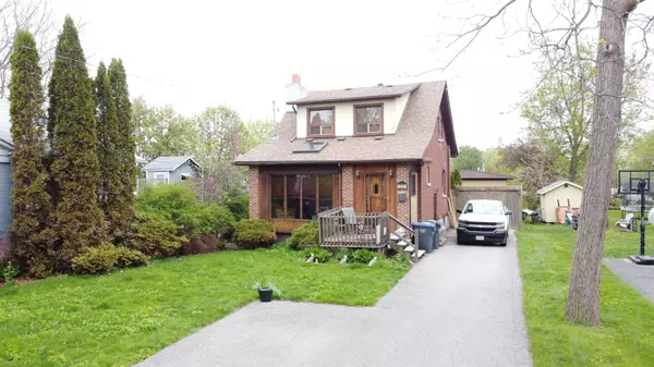 Mississauga, ON L5G 3X4,1083 Seneca AVE