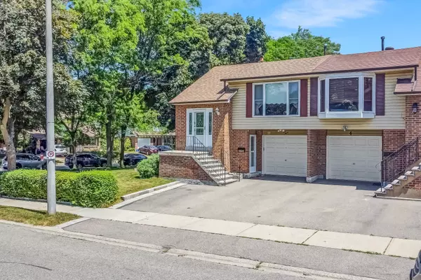 Brampton, ON L6Z 1R2,2 Rushmore CRES