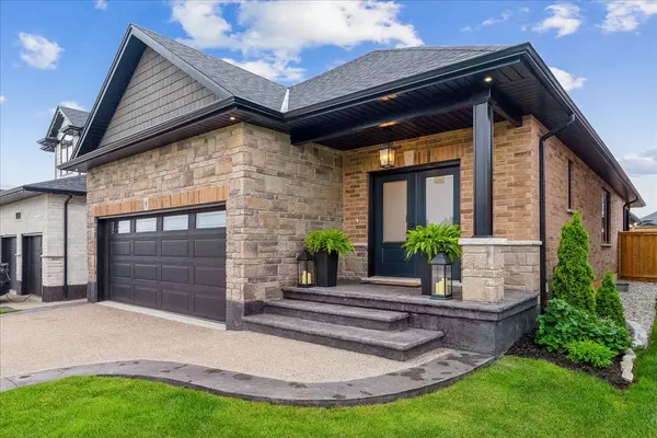 Norfolk, ON N0E 1Y0,9 Hare ST