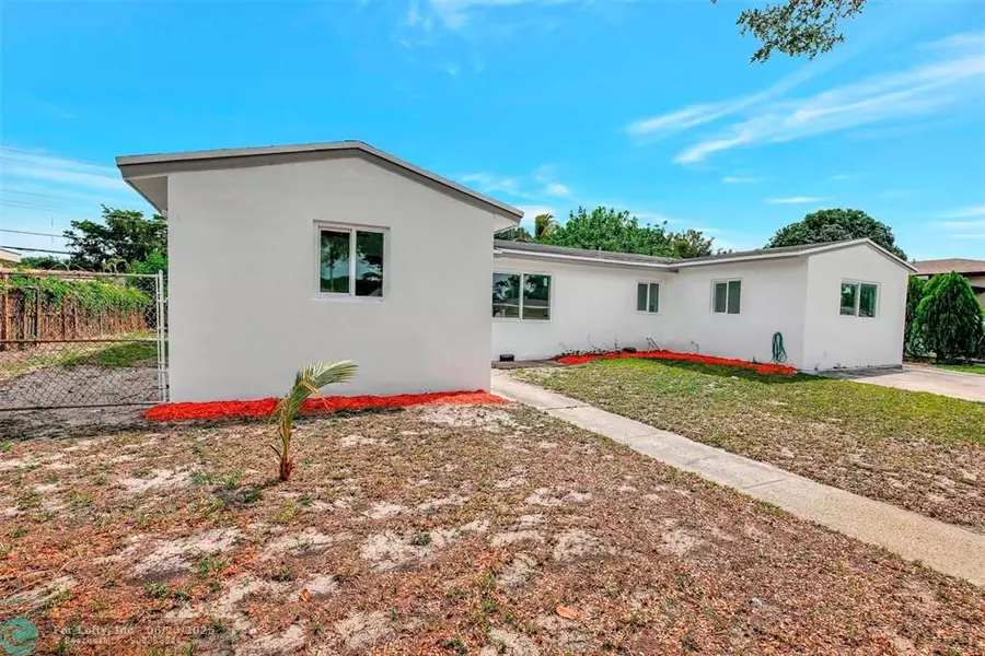6468 SW 25th St, Miramar, FL 33023