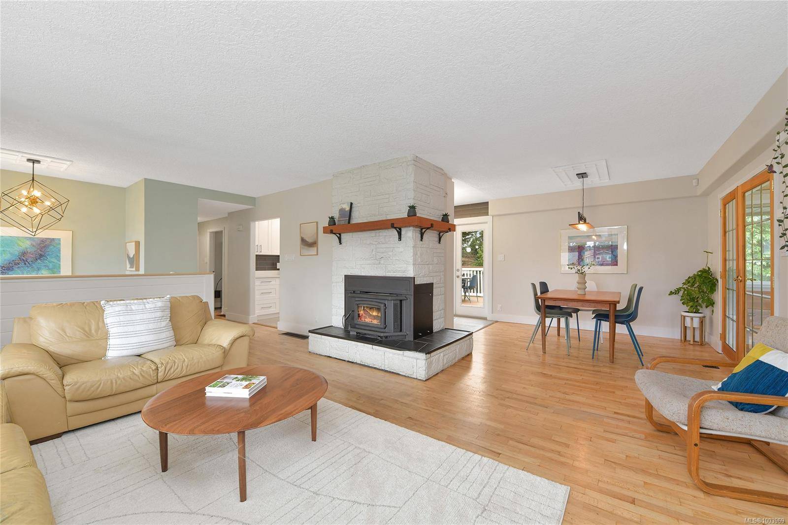 Colwood, BC V9B 2C9,2264 Marlene Dr