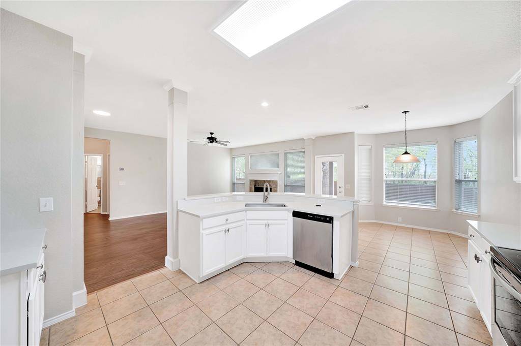 Mckinney, TX 75072,8625 Luzerne Drive