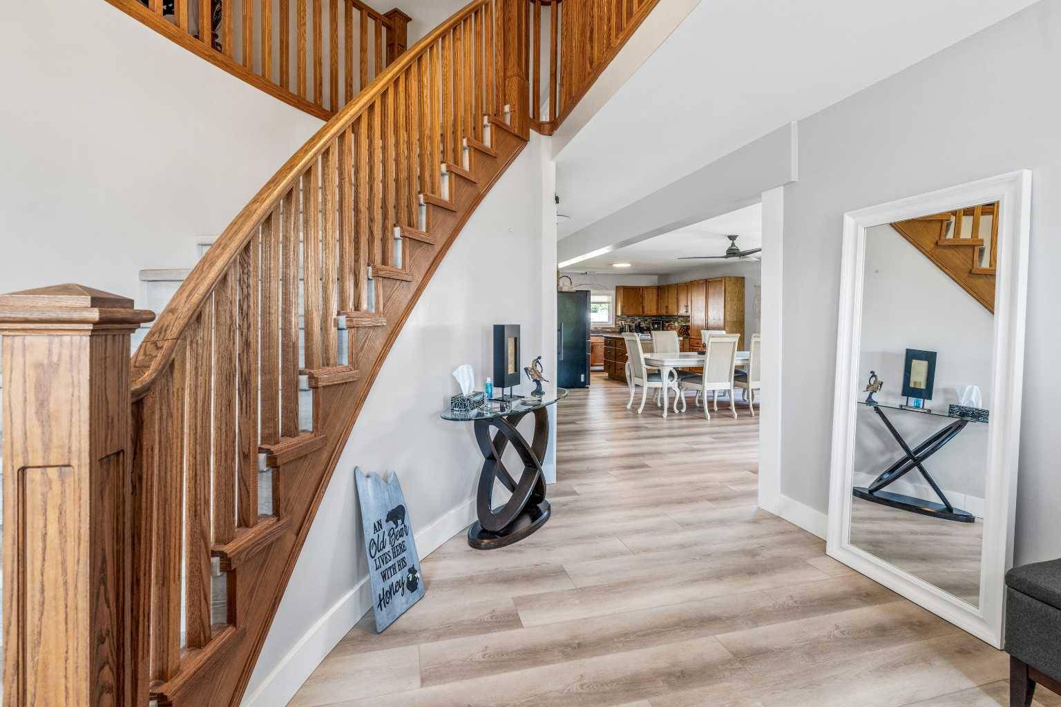 Magrath, AB T0K 1J0,228 Centre ST