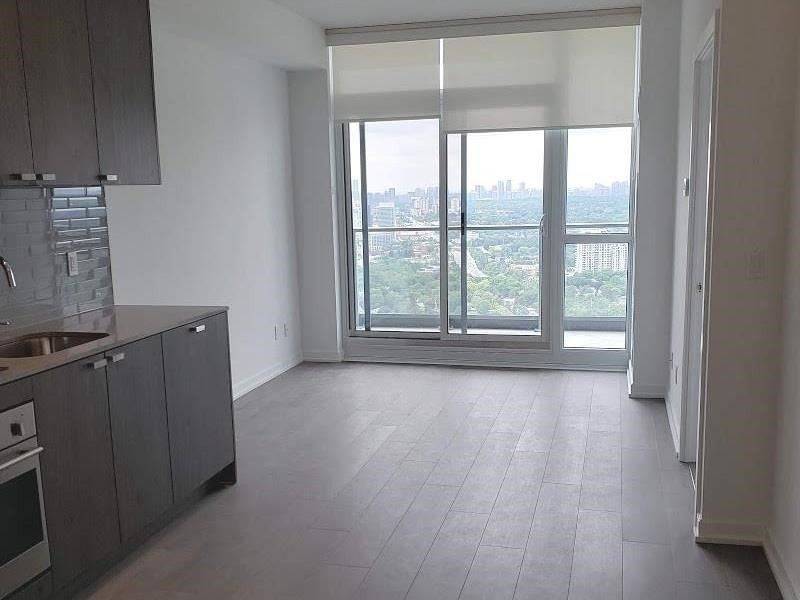 Toronto C15, ON M2J 0E5,56 Forest Manor RD #3006