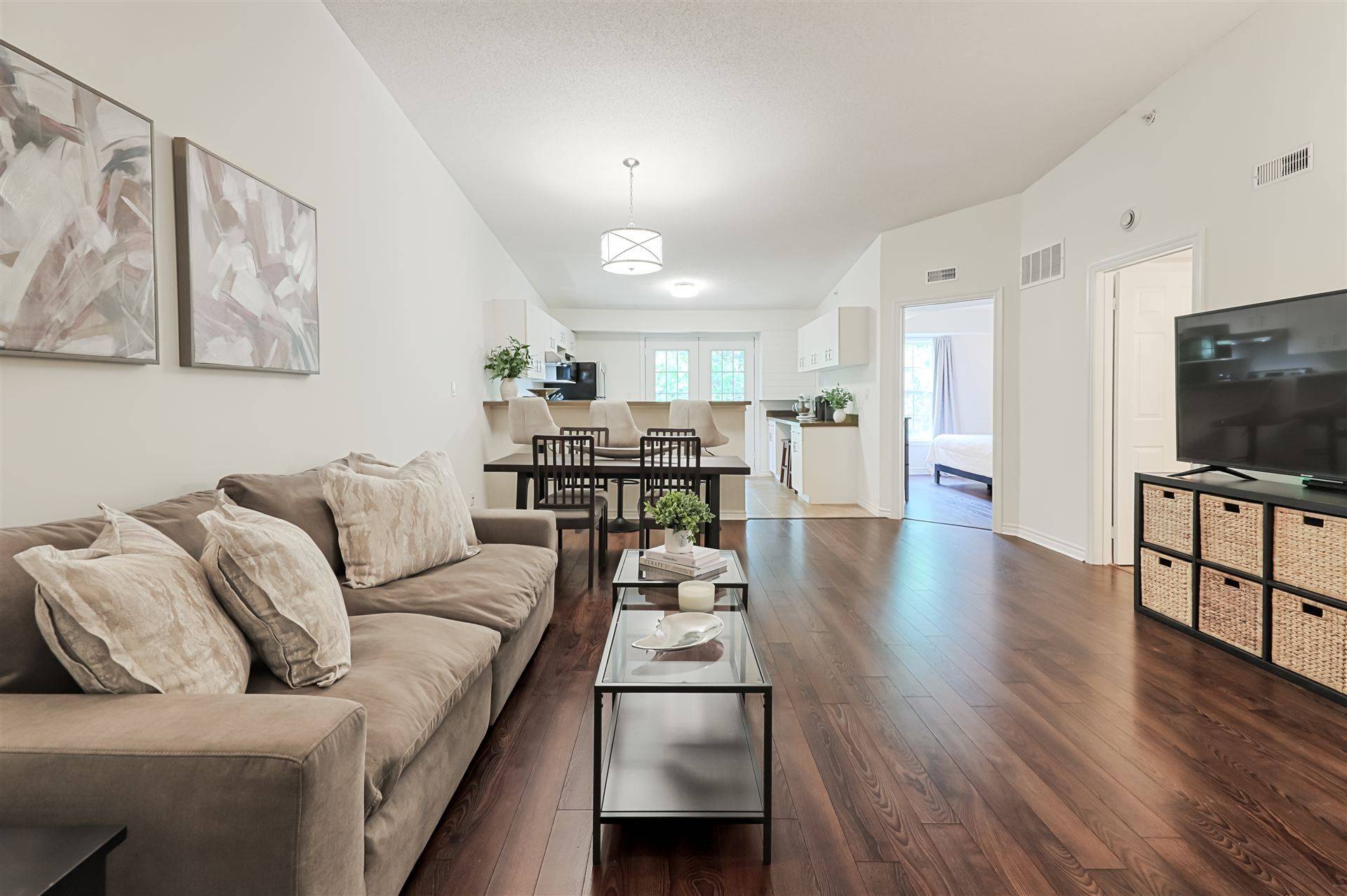 Burlington, ON L7M 4M5,4025 Kilmer DR #407