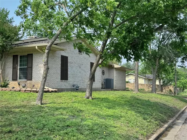 Gatesville, TX 76528,127 N 29th Street