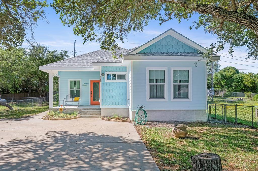 2013 Tule Park Drive, Rockport, TX 78382