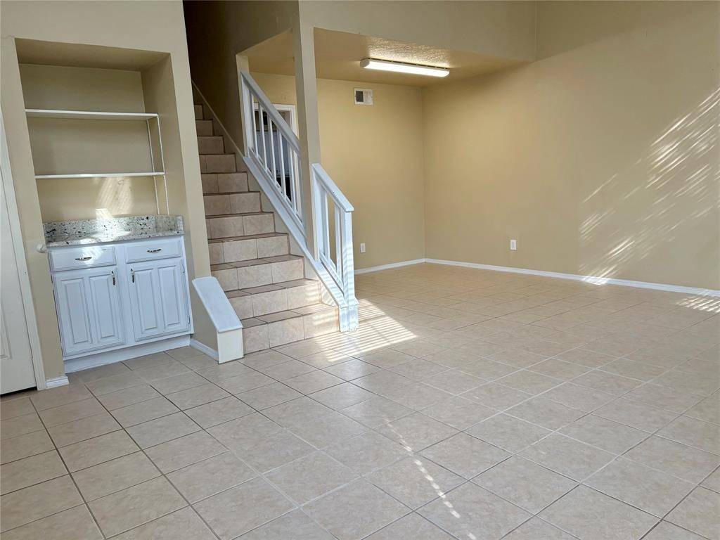 Irving, TX 75063,500 Button Willow Court