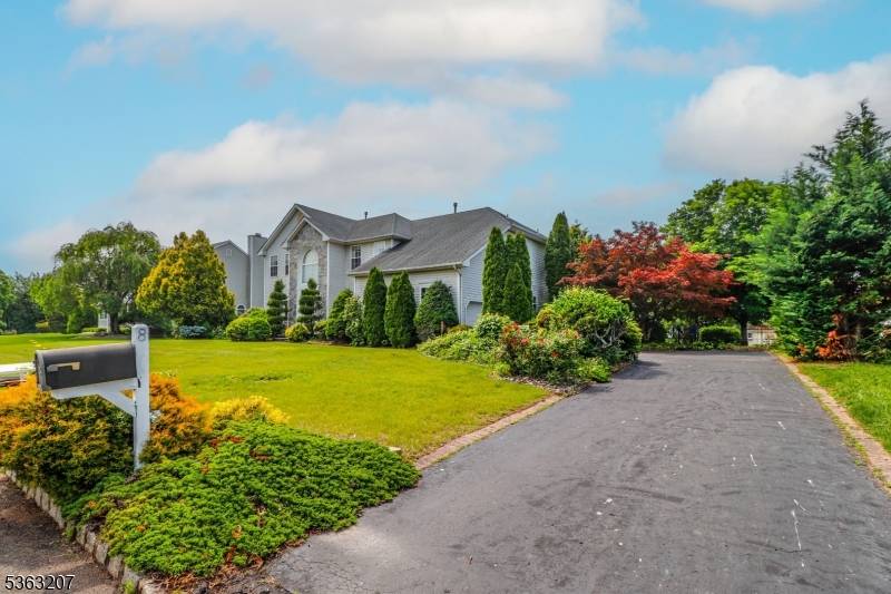 Franklin Twp., NJ 08873,8 Staudt Ct