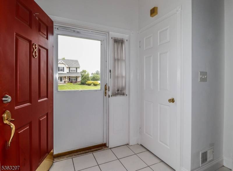 Franklin Twp., NJ 08873,8 Staudt Ct