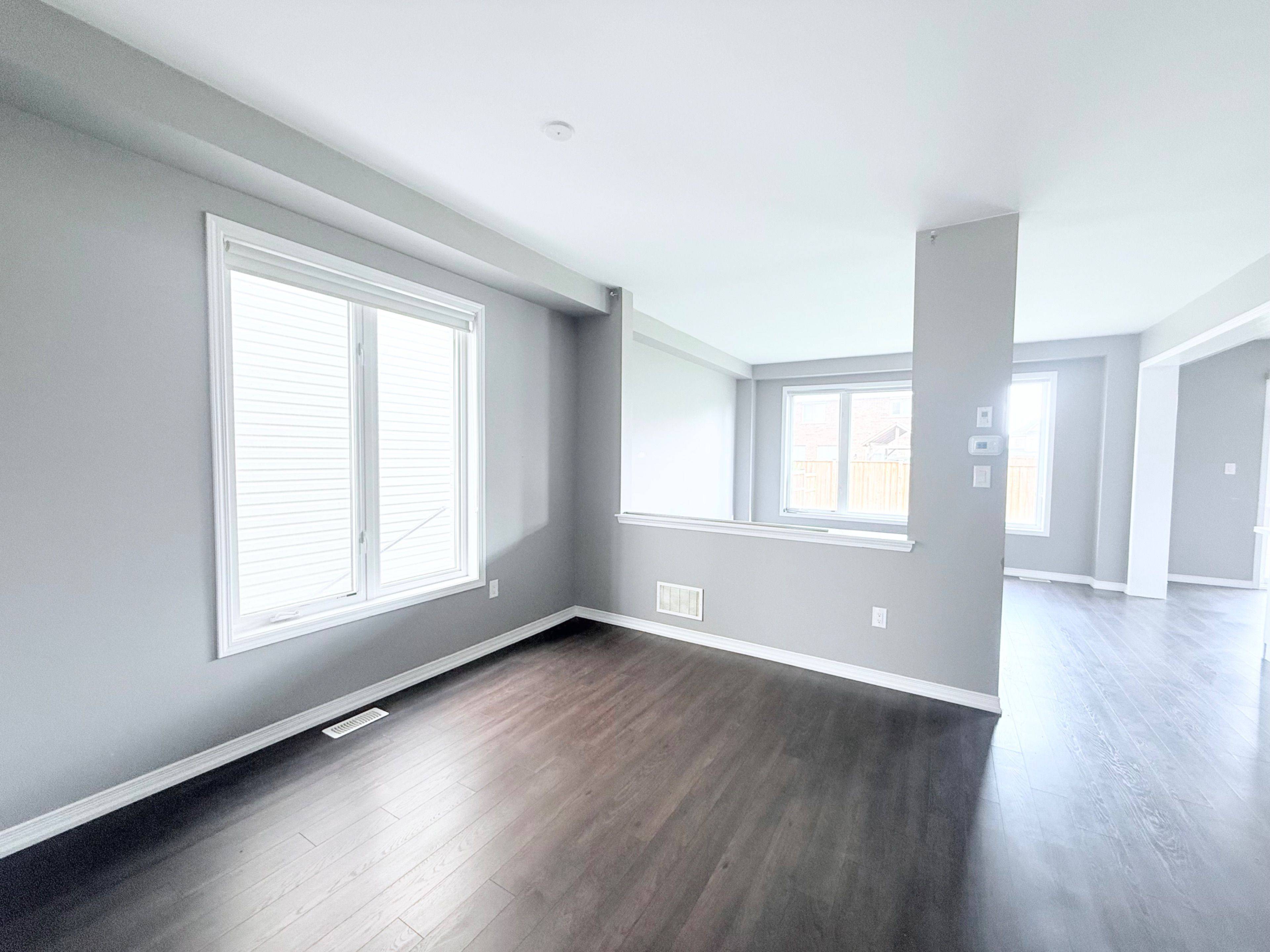 Niagara Falls, ON L2H 0K6,8394 Elderberry DR