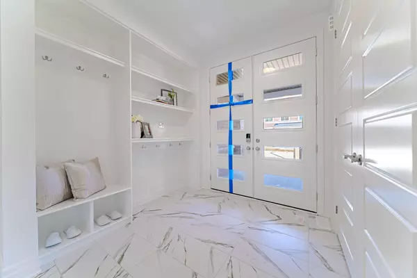 Markham, ON L6C 3M1,63 Greenridge CRES