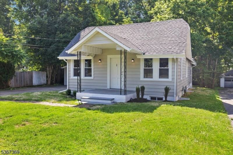 Roxbury Twp., NJ 07876,29 S Hillside Ave