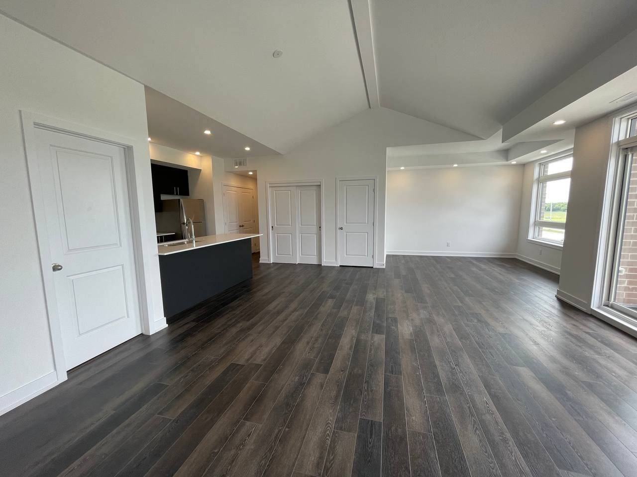Kanata, ON K2S 0J7,320 Tulum CRES #K