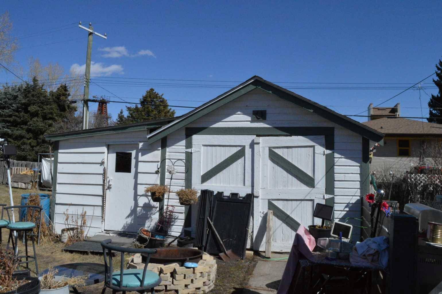 Longview, AB T0L 1H0,313 & 315 Twin Cities DR