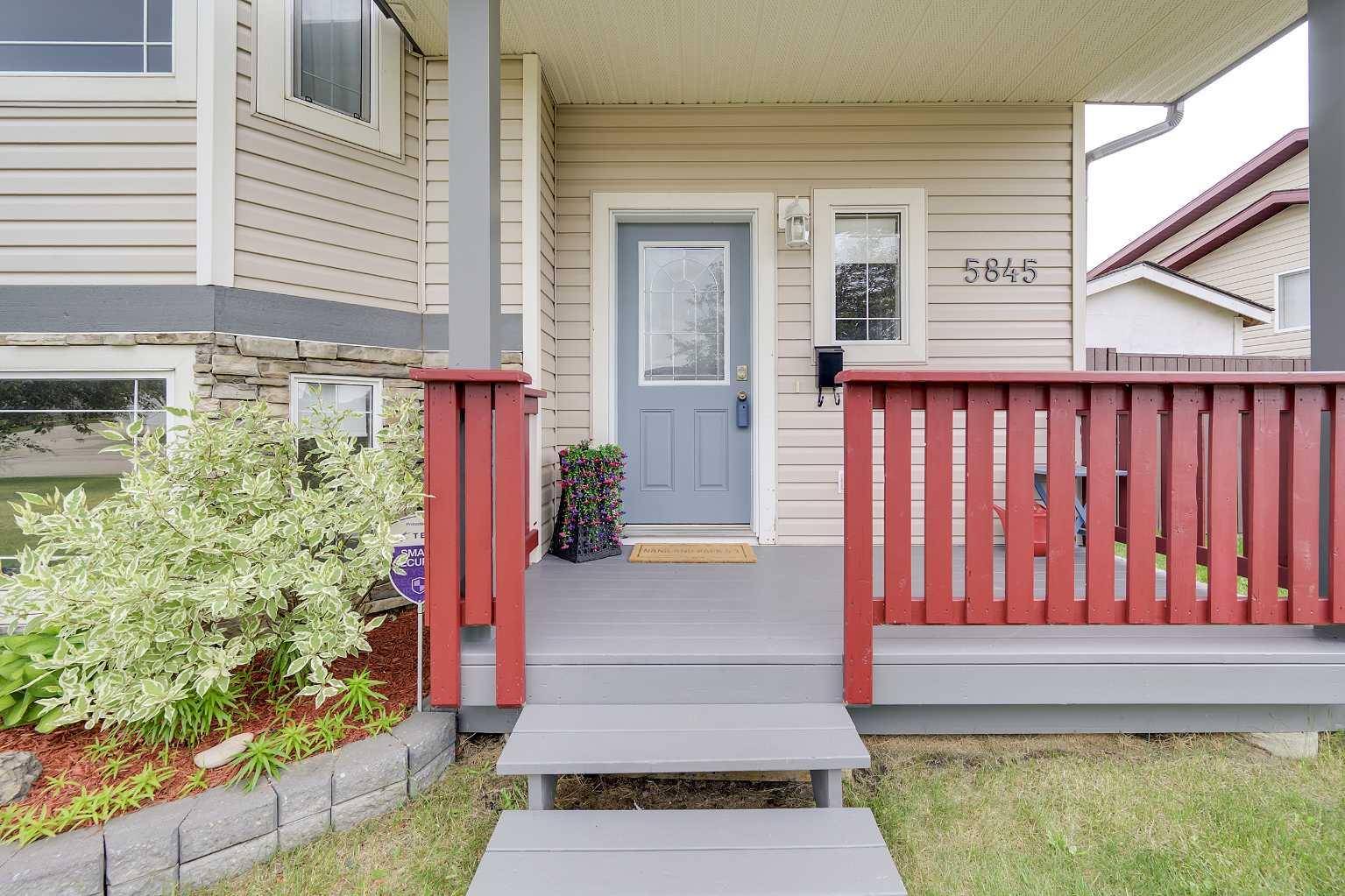 Blackfalds, AB T4M0H1,5845 Park ST