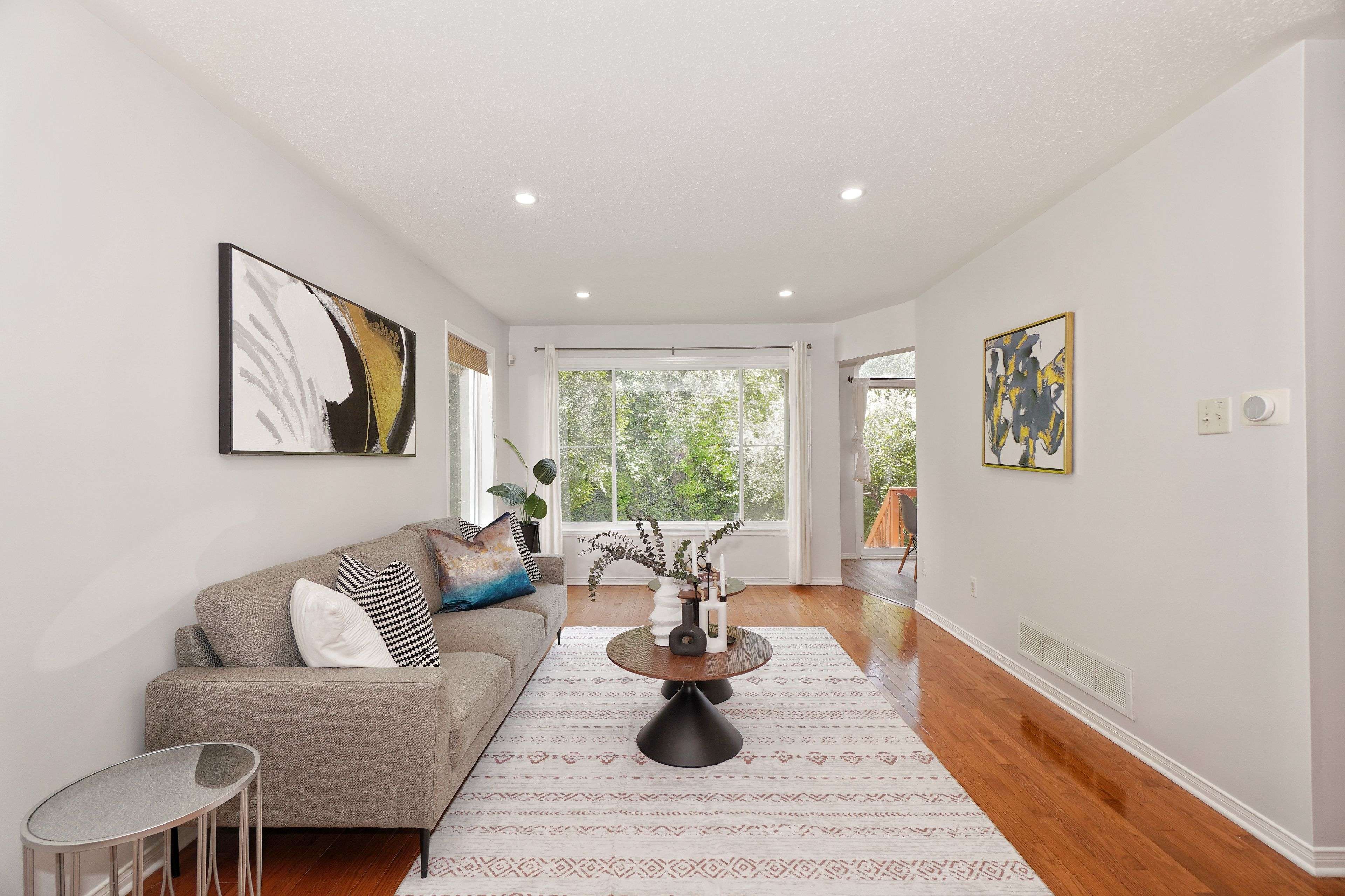 Kanata, ON K2K 3J2,6 WIMBLEDON WAY