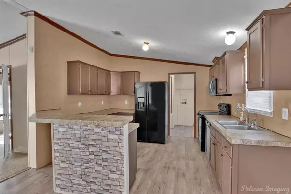 Keithville, LA 71047,13222 Four Forks Road
