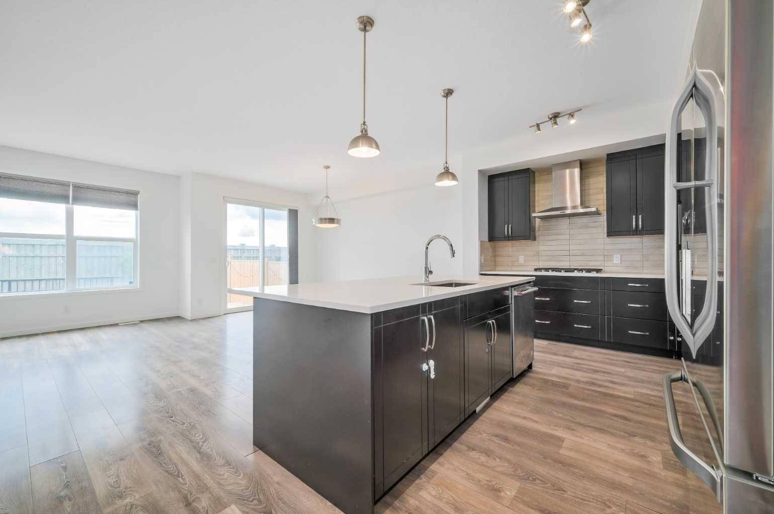 Calgary, AB T3M 2N1,180 Masters CRES SE