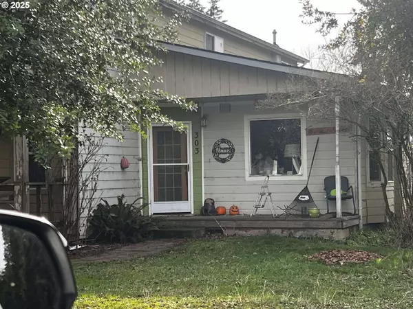 303 KETCHUM AVE, Amity, OR 97101