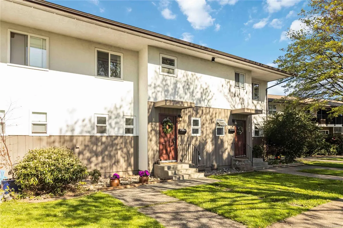 Saanich, BC V8Z 1M1,394 Burnside Rd W