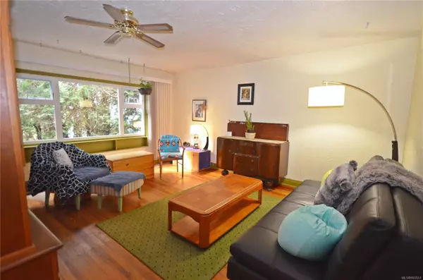 Nanaimo, BC V9R 4S2,190 Strickland St