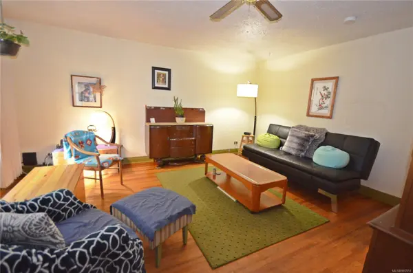 Nanaimo, BC V9R 4S2,190 Strickland St