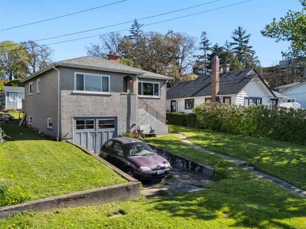 Saanich, BC V8Z 1S5,74 Crease Ave