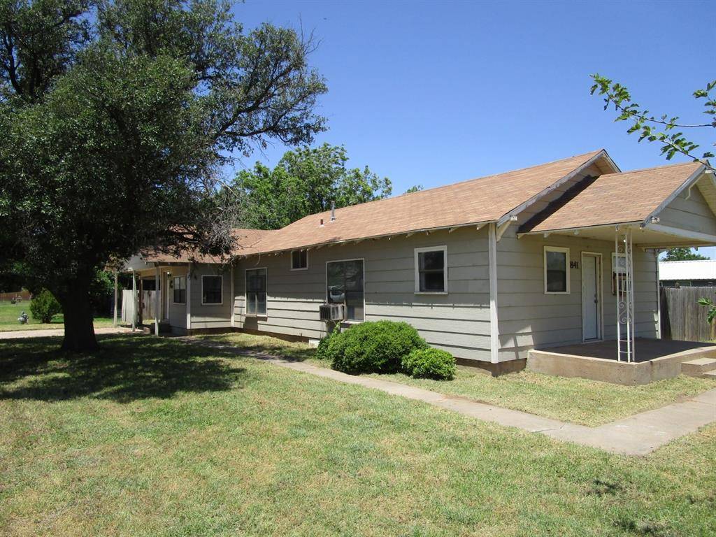 Munday, TX 76371,841 S 5th Avenue